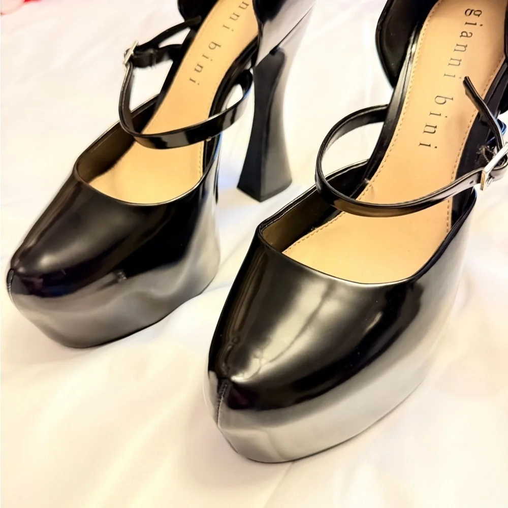 Gianni Bini Black Patent Platform Heels (Size 8.5) 🖤 Black Patent Leather Heels